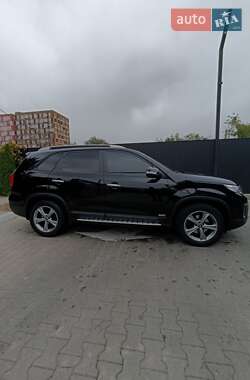 Внедорожник / Кроссовер Kia Sorento 2014 в 