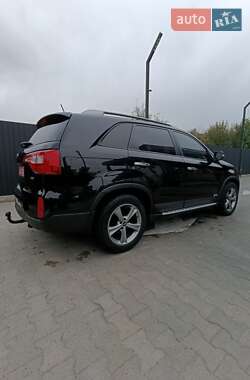 Внедорожник / Кроссовер Kia Sorento 2014 в 