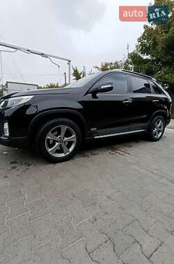 Внедорожник / Кроссовер Kia Sorento 2014 в 