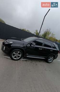 Внедорожник / Кроссовер Kia Sorento 2014 в 