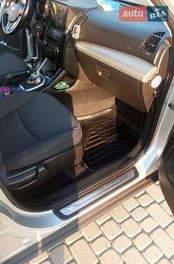 Внедорожник / Кроссовер Kia Sorento 2010 в 
