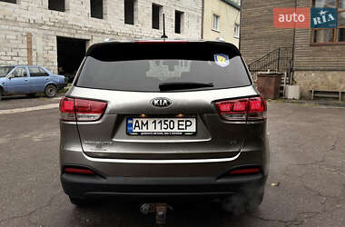 Внедорожник / Кроссовер Kia Sorento 2016 в 