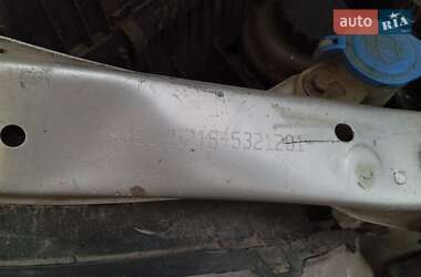 Внедорожник / Кроссовер Kia Sorento 2004 в 