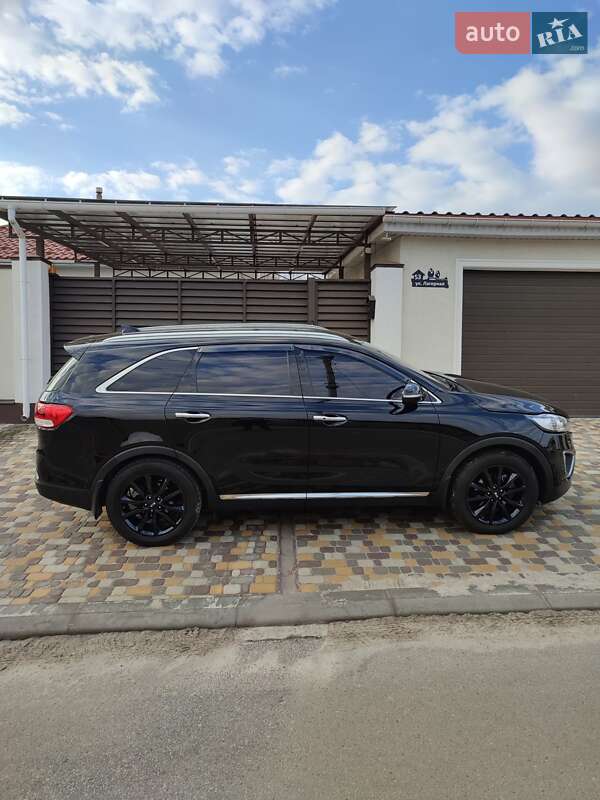 Позашляховик / Кросовер Kia Sorento 2015 в Харкові