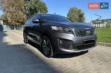 Внедорожник / Кроссовер Kia Sorento 2019 в 