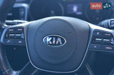 Внедорожник / Кроссовер Kia Sorento 2019 в 