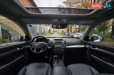 Внедорожник / Кроссовер Kia Sorento 2014 в 