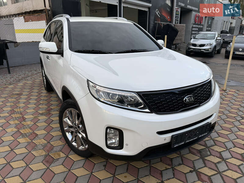 Внедорожник / Кроссовер Kia Sorento 2014 в 