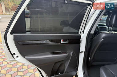 Внедорожник / Кроссовер Kia Sorento 2014 в 