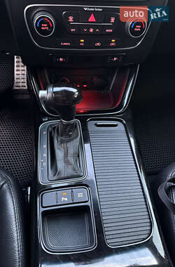 Внедорожник / Кроссовер Kia Sorento 2014 в 