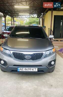 Внедорожник / Кроссовер Kia Sorento 2011 в 