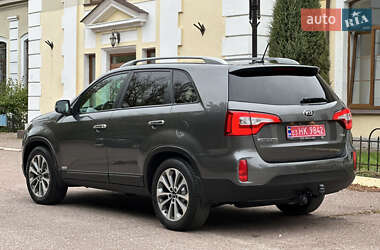 Внедорожник / Кроссовер Kia Sorento 2014 в 