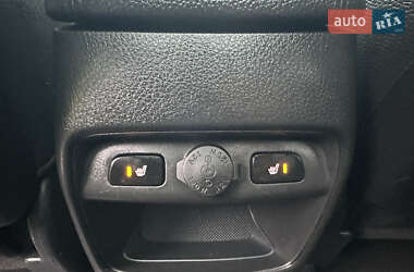 Внедорожник / Кроссовер Kia Sorento 2014 в 