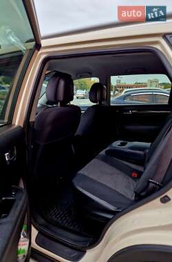 Внедорожник / Кроссовер Kia Sorento 2011 в 