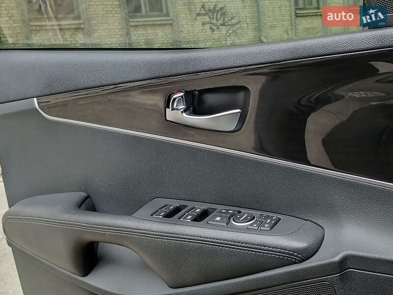 Внедорожник / Кроссовер Kia Sorento 2018 в Киеве