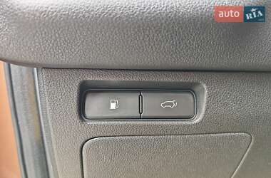 Внедорожник / Кроссовер Kia Sorento 2015 в 