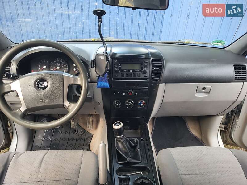 Внедорожник / Кроссовер Kia Sorento 2003 в Павлограде