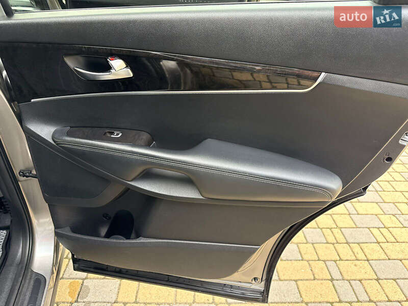 Позашляховик / Кросовер Kia Sorento 2016 в Одесі фото 16 Позашляховик / Кросовер Kia Sorento 2016 в Одесі