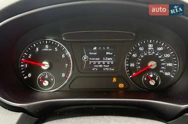 Внедорожник / Кроссовер Kia Sorento 2016 в 
