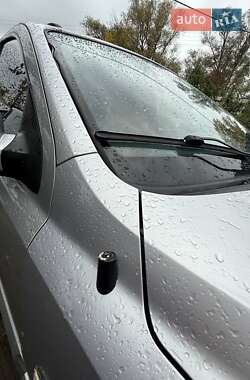 Внедорожник / Кроссовер Kia Sorento 2008 в 