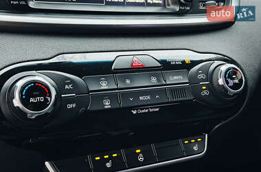 Внедорожник / Кроссовер Kia Sorento 2015 в 