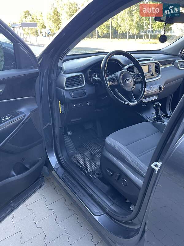 Внедорожник / Кроссовер Kia Sorento 2016 в Белой Церкви