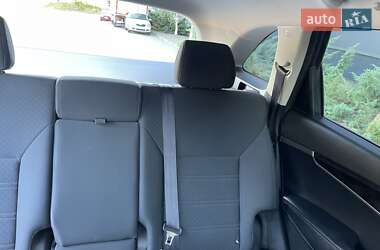 Внедорожник / Кроссовер Kia Sorento 2016 в 