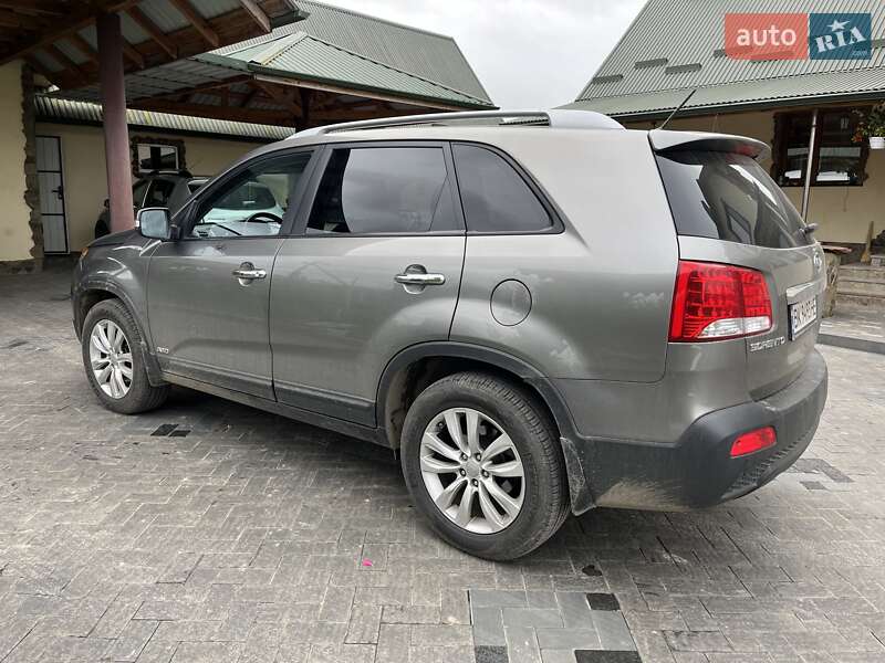 Внедорожник / Кроссовер Kia Sorento 2012 в Костополе