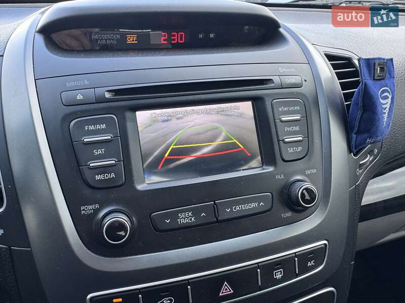 Внедорожник / Кроссовер Kia Sorento 2014 в Днепре