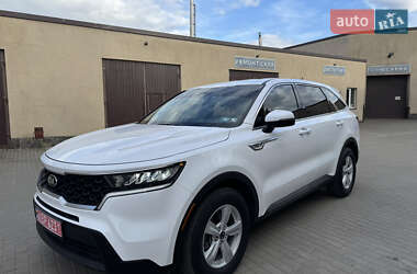 Позашляховик / Кросовер Kia Sorento 2021 в 