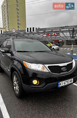 Позашляховик / Кросовер Kia Sorento 2010 в Києві