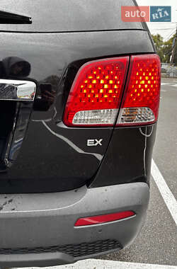 Внедорожник / Кроссовер Kia Sorento 2010 в 