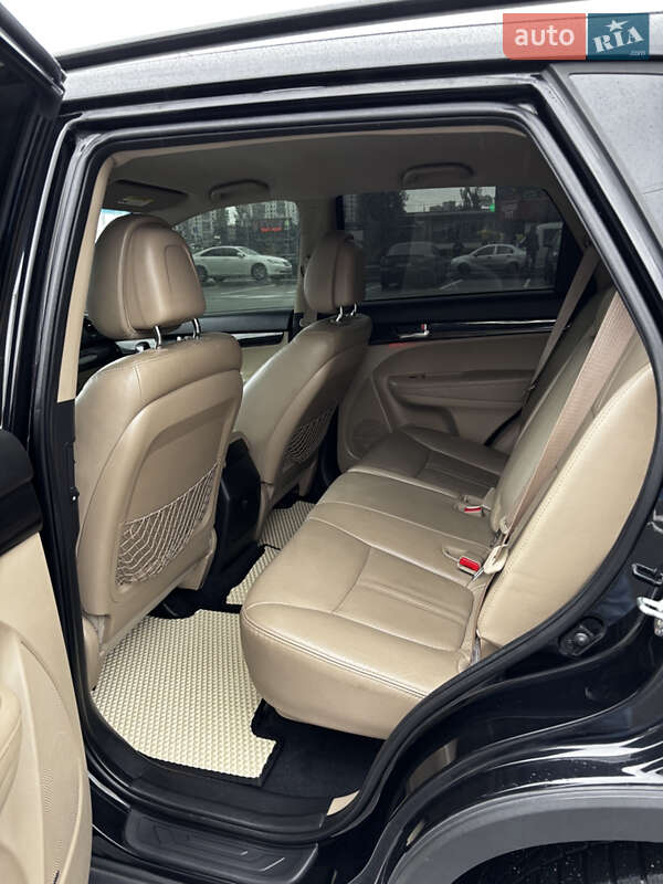 Внедорожник / Кроссовер Kia Sorento 2010 в Киеве