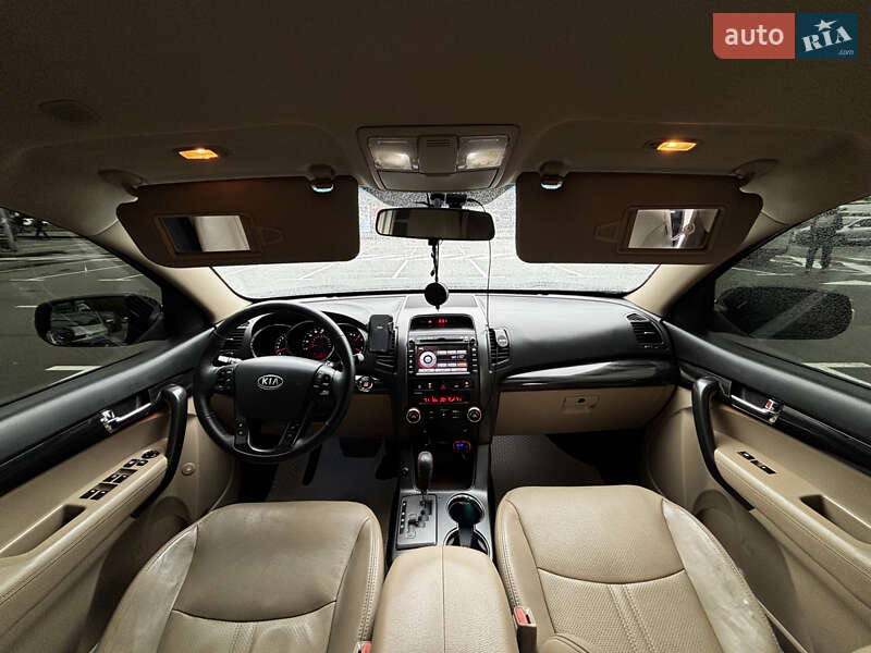 Внедорожник / Кроссовер Kia Sorento 2010 в Киеве