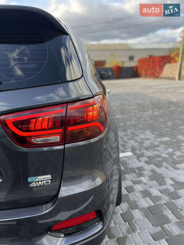 Внедорожник / Кроссовер Kia Sorento 2018 в Житомире фото 11 Внедорожник / Кроссовер Kia Sorento 2018 в Житомире