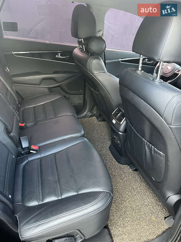 Внедорожник / Кроссовер Kia Sorento 2018 в Житомире фото 19 Внедорожник / Кроссовер Kia Sorento 2018 в Житомире