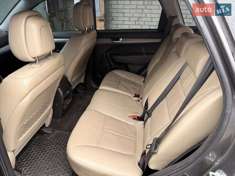 Позашляховик / Кросовер Kia Sorento 2013 в Києві фото 10 Позашляховик / Кросовер Kia Sorento 2013 в Києві