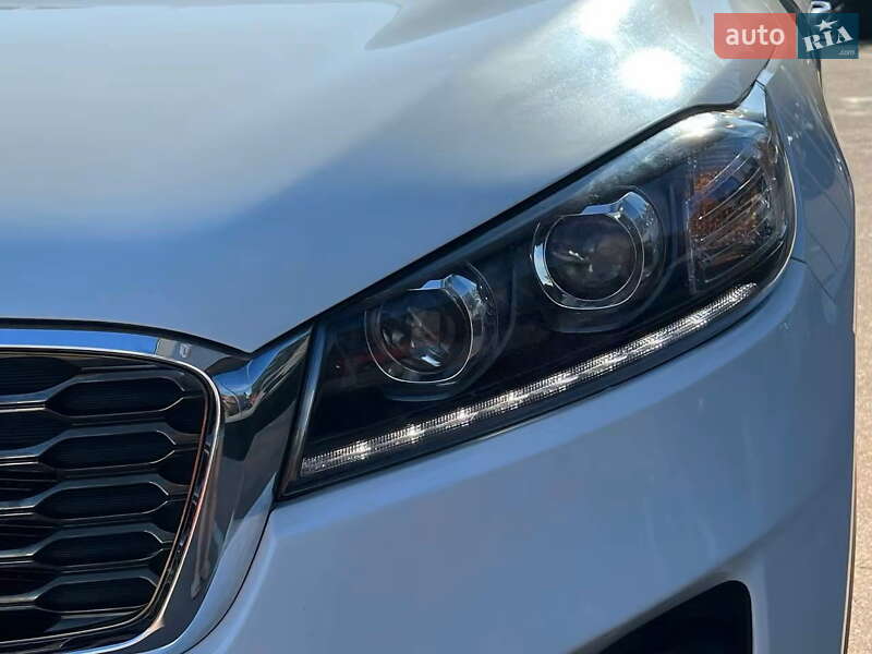 Внедорожник / Кроссовер Kia Sorento 2019 в Киеве фото 4 Внедорожник / Кроссовер Kia Sorento 2019 в Киеве