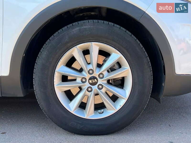 Внедорожник / Кроссовер Kia Sorento 2019 в Киеве фото 5 Внедорожник / Кроссовер Kia Sorento 2019 в Киеве