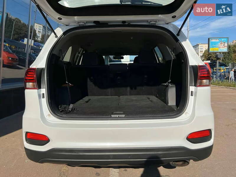 Внедорожник / Кроссовер Kia Sorento 2019 в Киеве фото 12 Внедорожник / Кроссовер Kia Sorento 2019 в Киеве