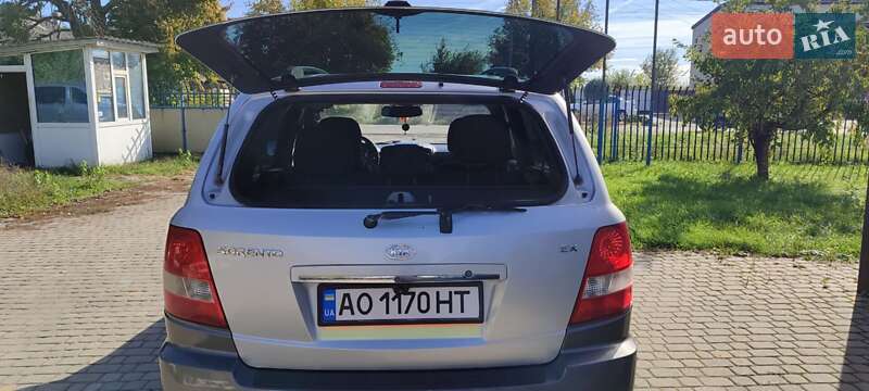 Позашляховик / Кросовер Kia Sorento 2004 в Ужгороді фото 21 Позашляховик / Кросовер Kia Sorento 2004 в Ужгороді