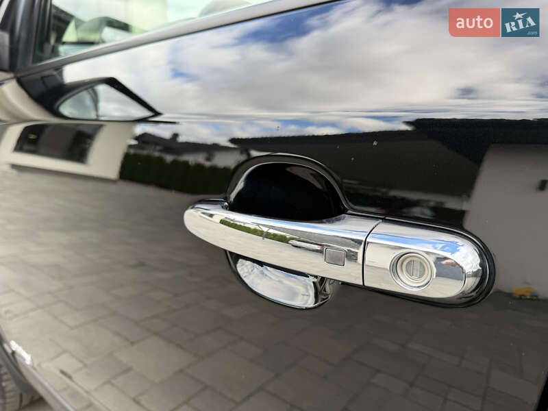 Внедорожник / Кроссовер Kia Sorento 2013 в Ровно