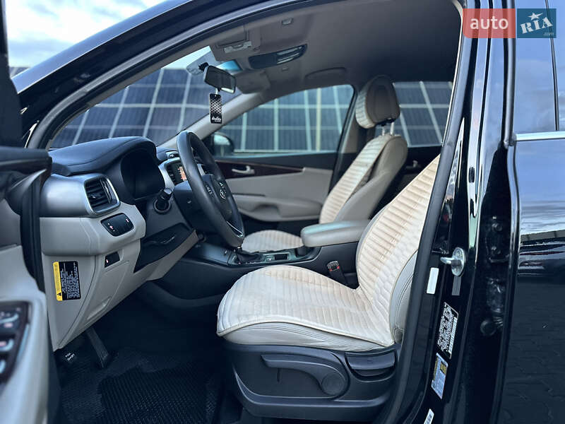 Внедорожник / Кроссовер Kia Sorento 2015 в Владимире