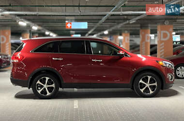 Внедорожник / Кроссовер Kia Sorento 2016 в 