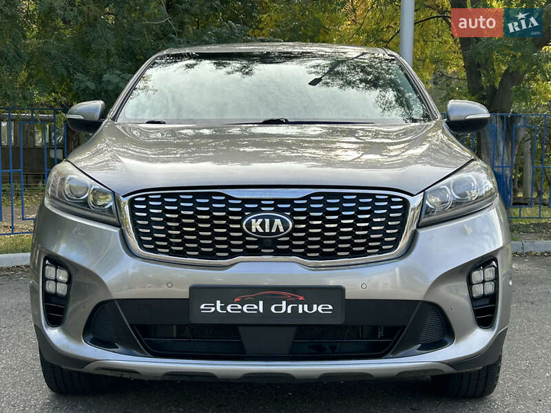 Внедорожник / Кроссовер Kia Sorento 2018 в Николаеве