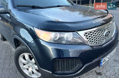 Позашляховик / Кросовер Kia Sorento 2012 в  фото 7 Позашляховик / Кросовер Kia Sorento 2012 в