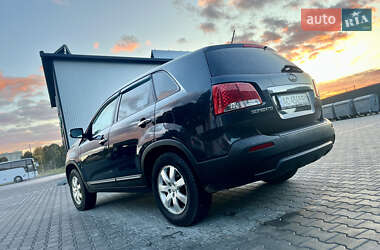 Позашляховик / Кросовер Kia Sorento 2012 в  фото 10 Позашляховик / Кросовер Kia Sorento 2012 в
