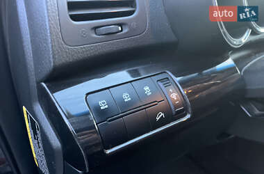 Позашляховик / Кросовер Kia Sorento 2012 в  фото 19 Позашляховик / Кросовер Kia Sorento 2012 в