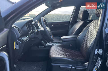 Позашляховик / Кросовер Kia Sorento 2012 в  фото 23 Позашляховик / Кросовер Kia Sorento 2012 в