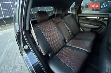 Позашляховик / Кросовер Kia Sorento 2012 в  фото 30 Позашляховик / Кросовер Kia Sorento 2012 в